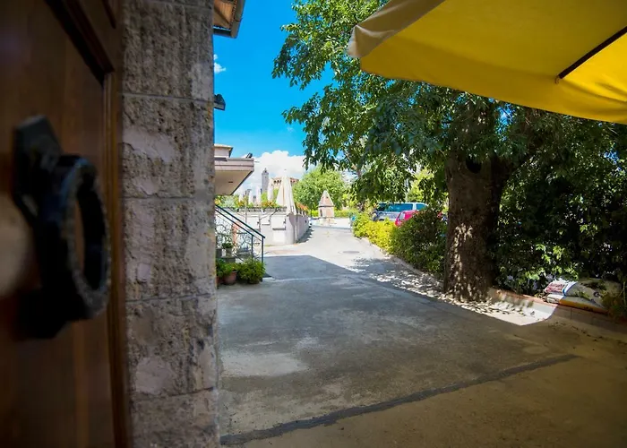 Il Feudo 3* San Gimignano